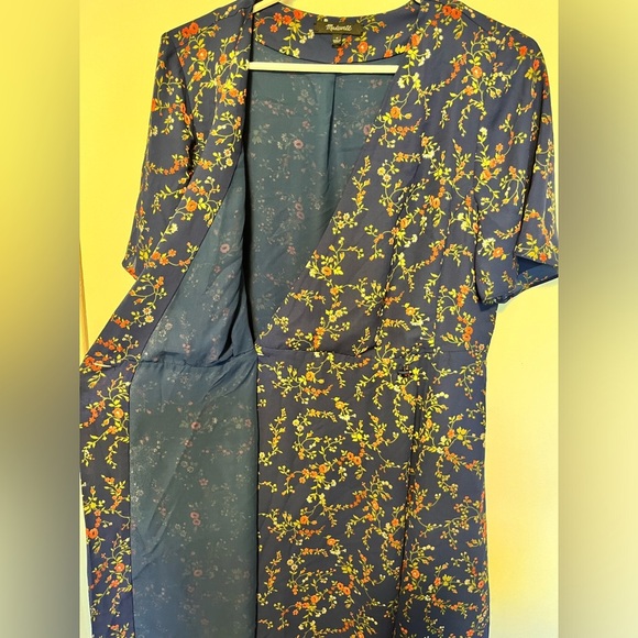 MADEWELL Amaranth Wrap Dress in Moonless Floral Women Size 6 - Picture 9 of 9